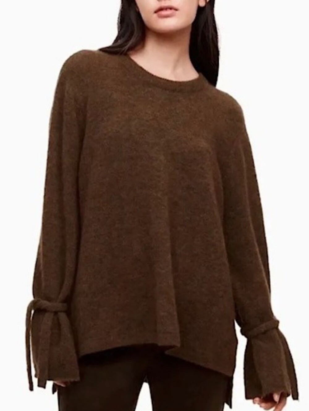 Aritzia Babaton Malcora tied sleeves sweater